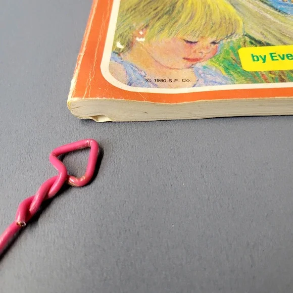 Vintage Bible Lessons for Little People Book 1980 Paperback by Evelyn Grogg